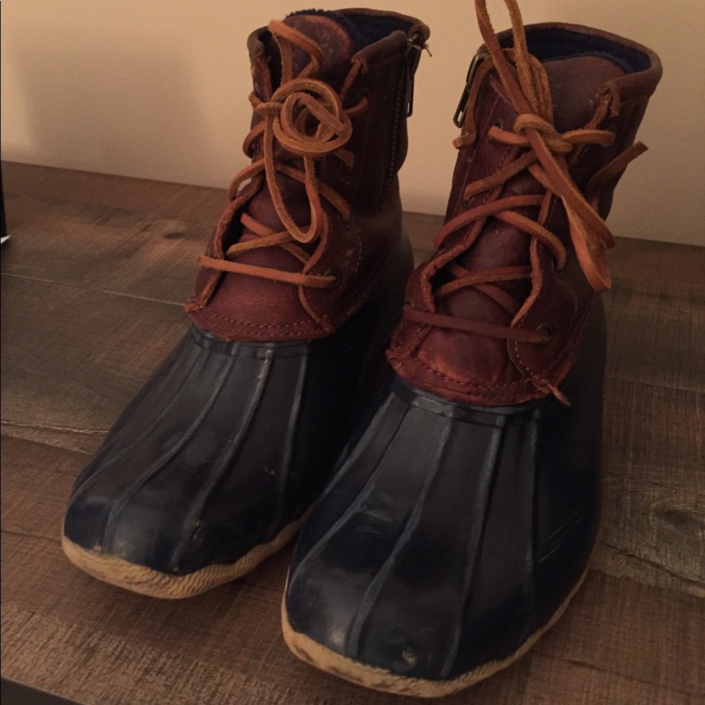 Sperry Duck boots (brown/navy) size 7!